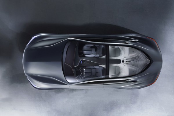 Infiniti Q80 Inspiration Tak