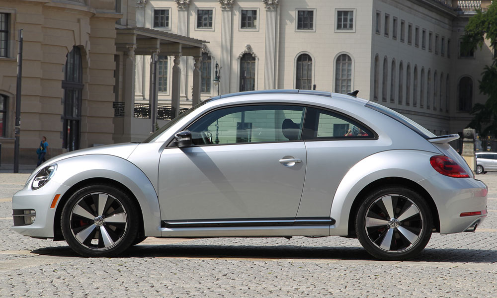 Volkswagen მიმოხილვა Beetle Turbo 2013