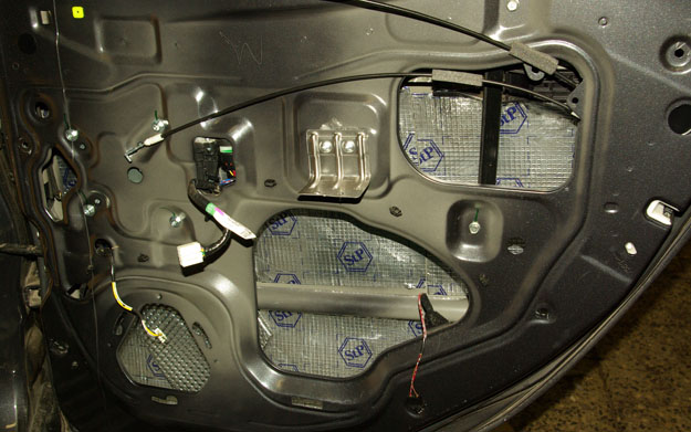 Шумоизоляция Mitsubishi L200 - подробный отчет, фото
